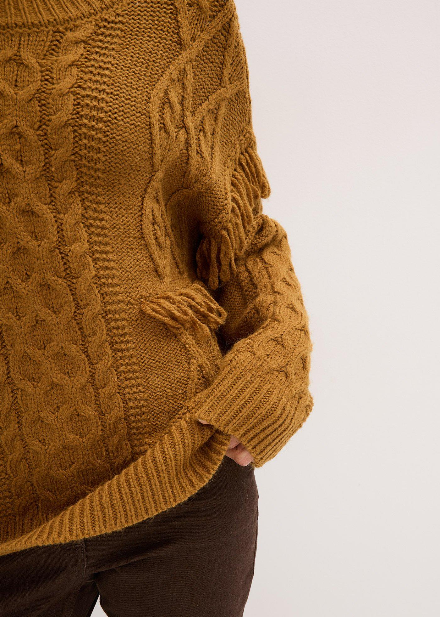 Sweter oversize z frędzlami - Bonprix