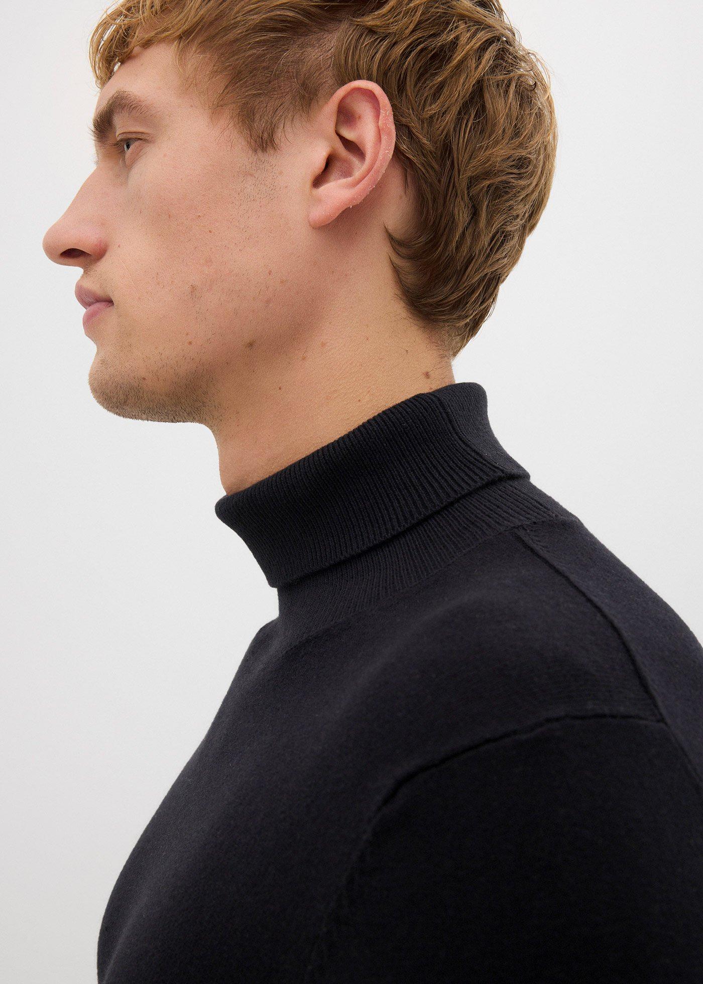 Cienki sweter z golfem z domieszką wełny merino, slim fit - Bonprix