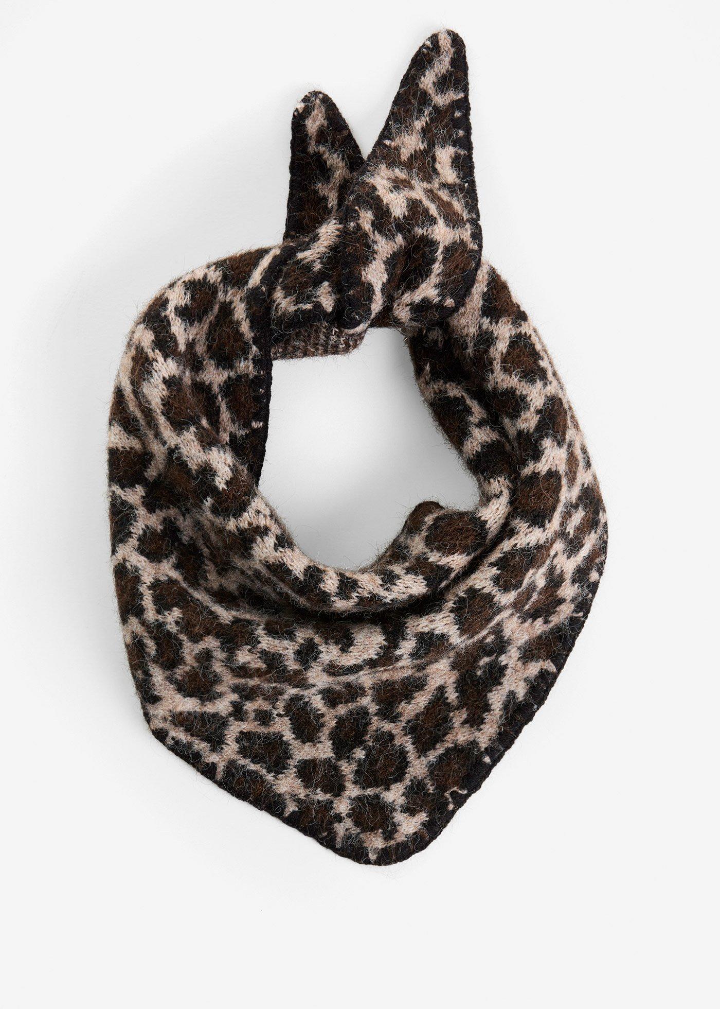 Malá šatka s leopardím vzorom