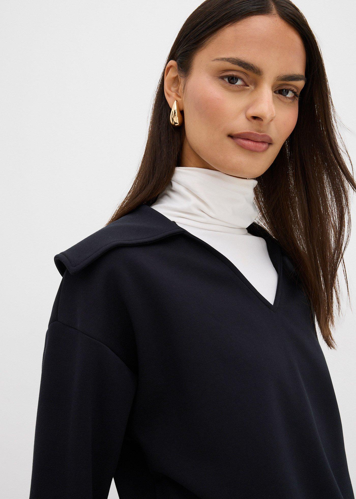 Bluza z szerokim kołnierzem z materiału scuba z mieszanki wiskozy - Bonprix