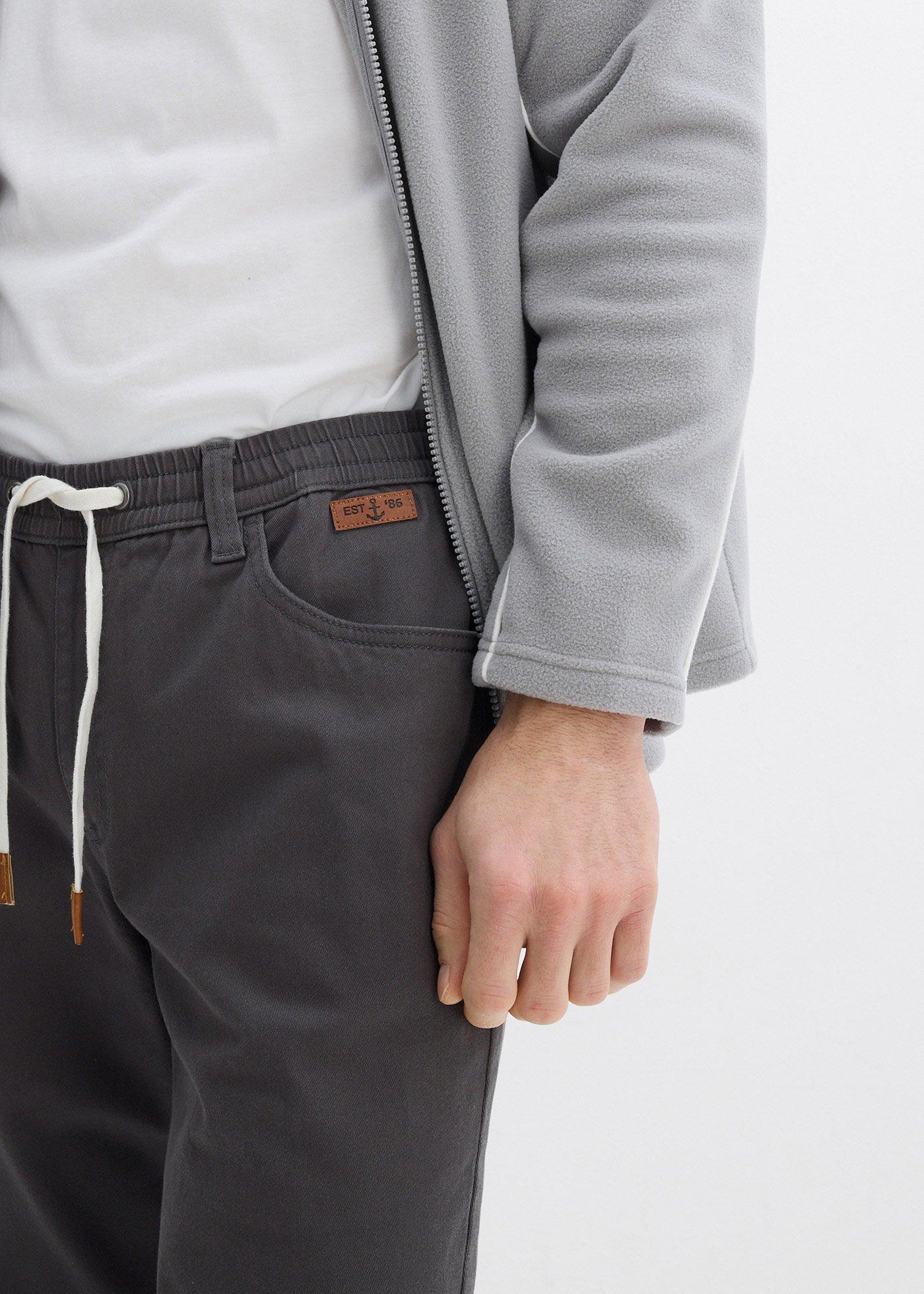 Spodnie z gumką w talii, regular fit, straight - Bonprix