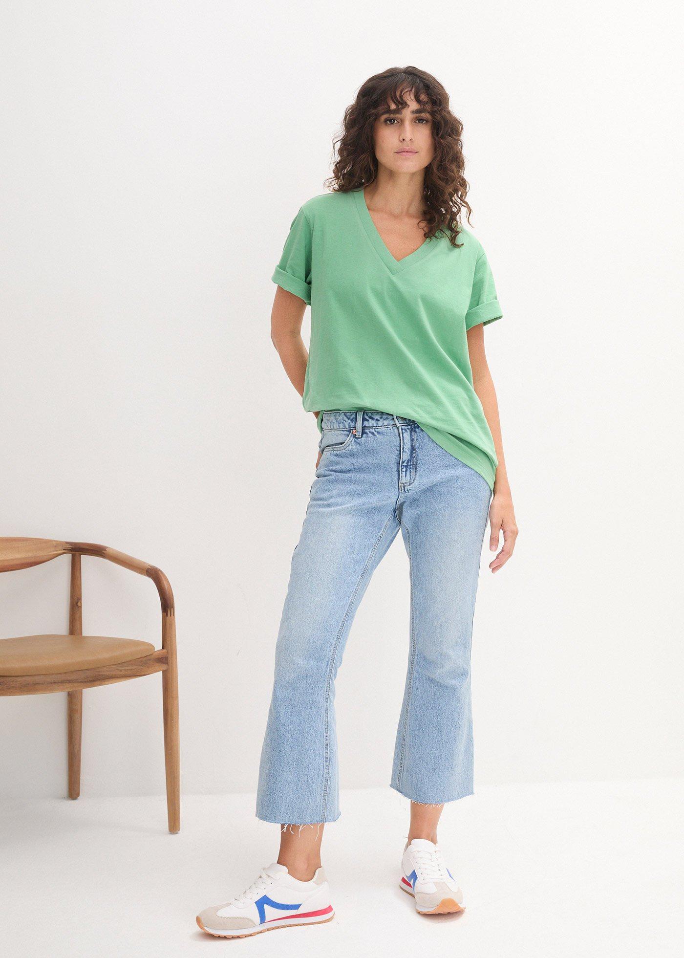 Długi i szeroki T-shirt z dekoltem w szpic (5 sztuk), krótki rękaw - Bonprix