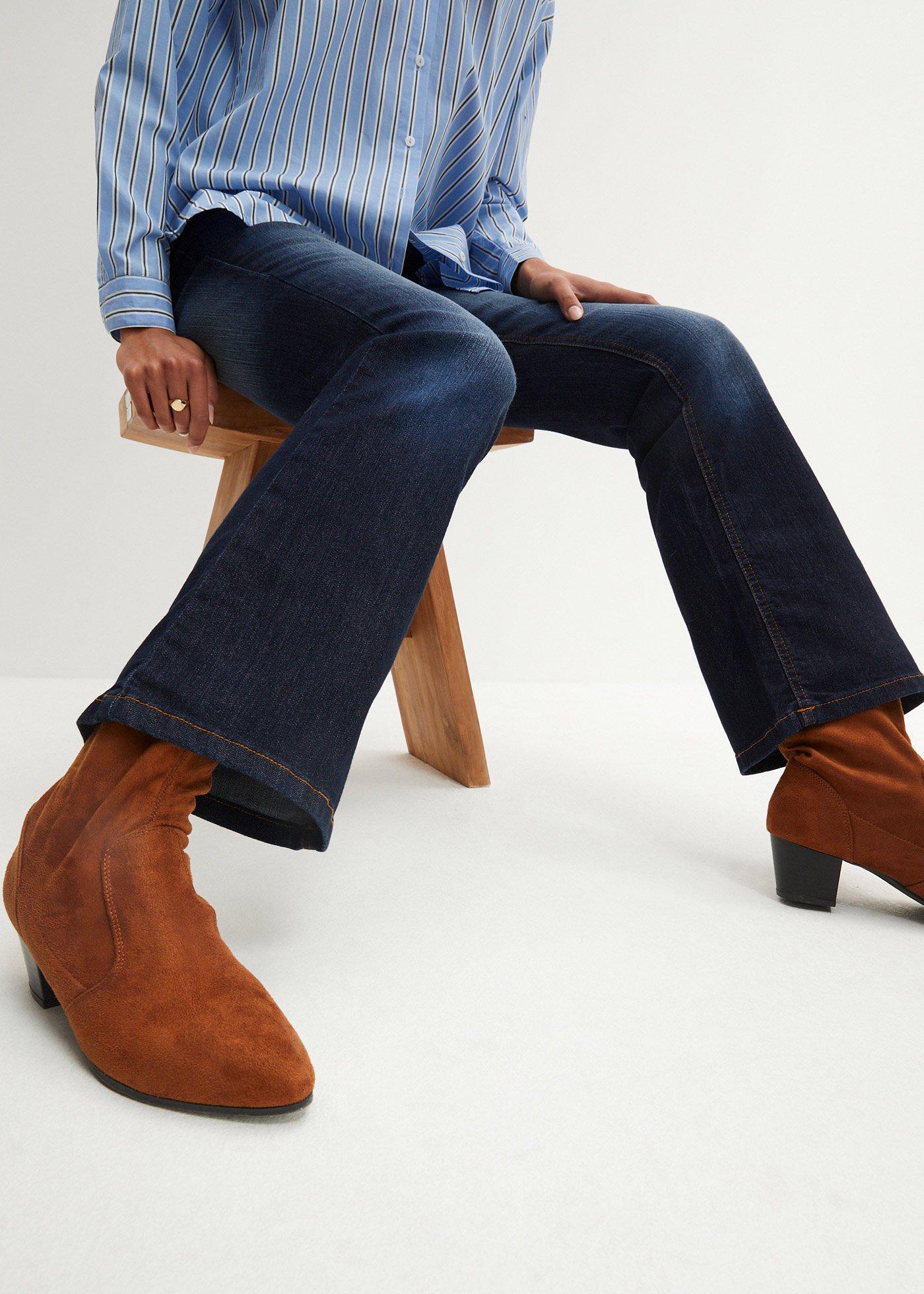 Dżinsy ze stretchem o kroju bootcut, mid waist - Bonprix