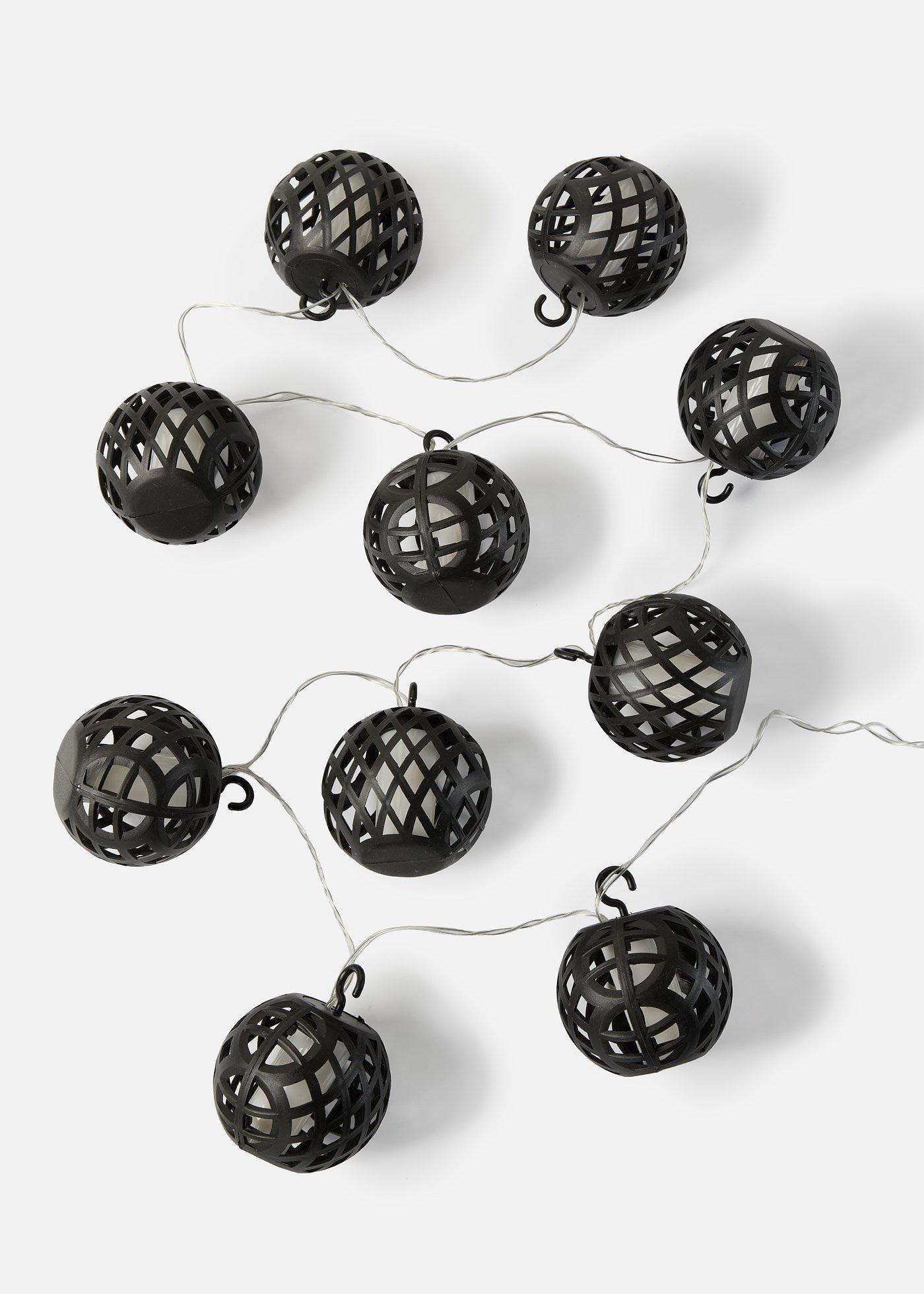 LED fényfüzés necc gömbökkel