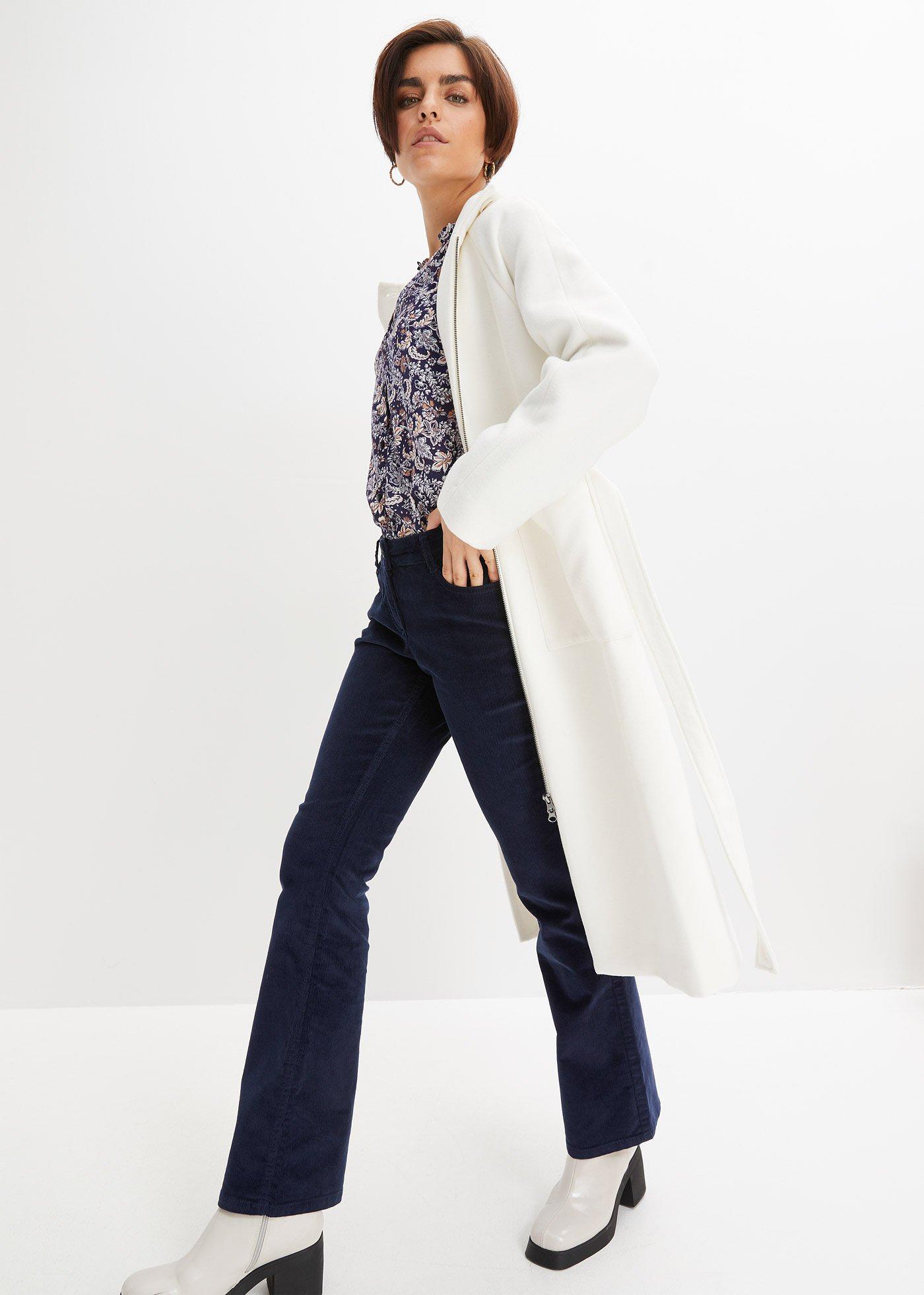 Spodnie sztruksowe ze stretchem o kroju bootcut - Bonprix