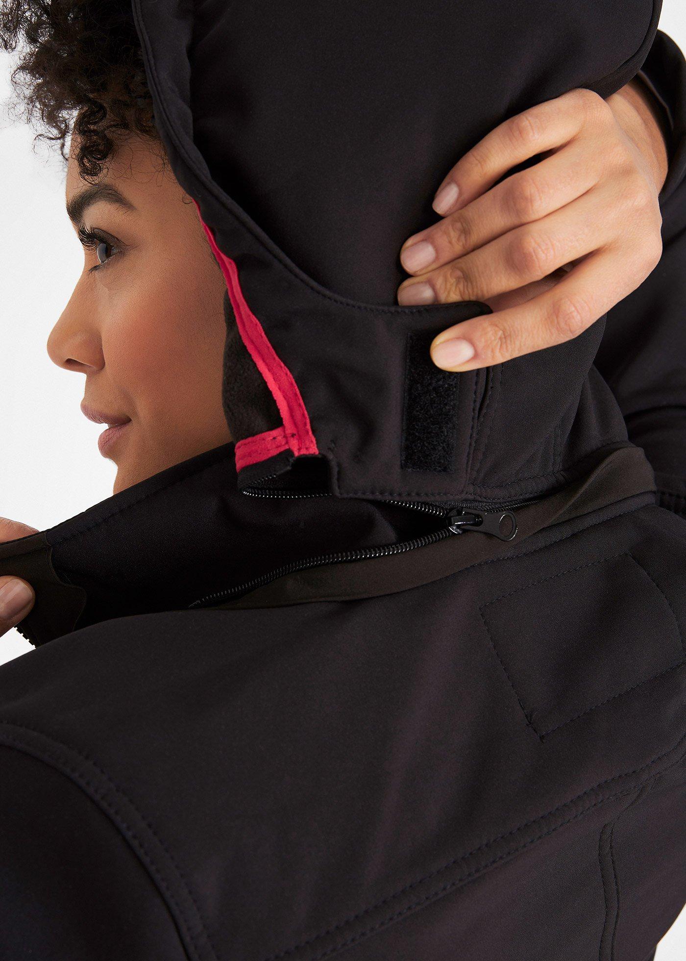 Płaszcz softshell, z materiału odpychającego wodę - Bonprix