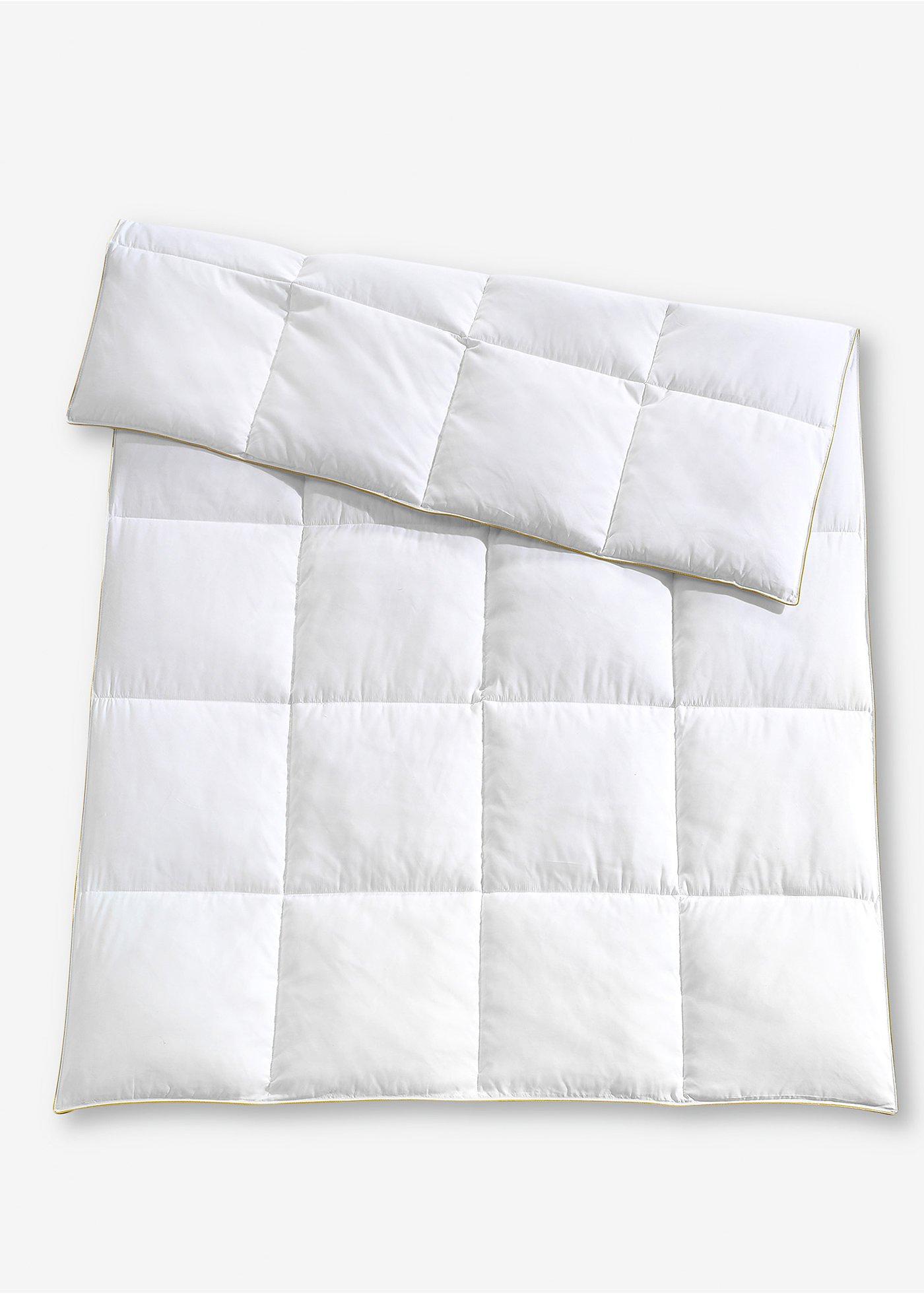 Couette toucher duvet, moyenne