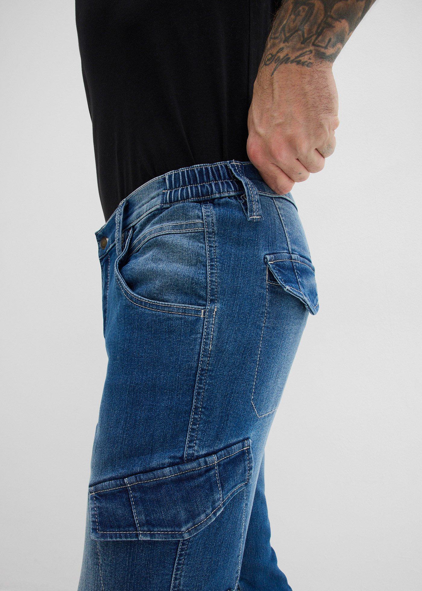 Lekkie jeansy bojówki o kroju regular fit z elastycznym pasem i prostą nogawką - Bonprix