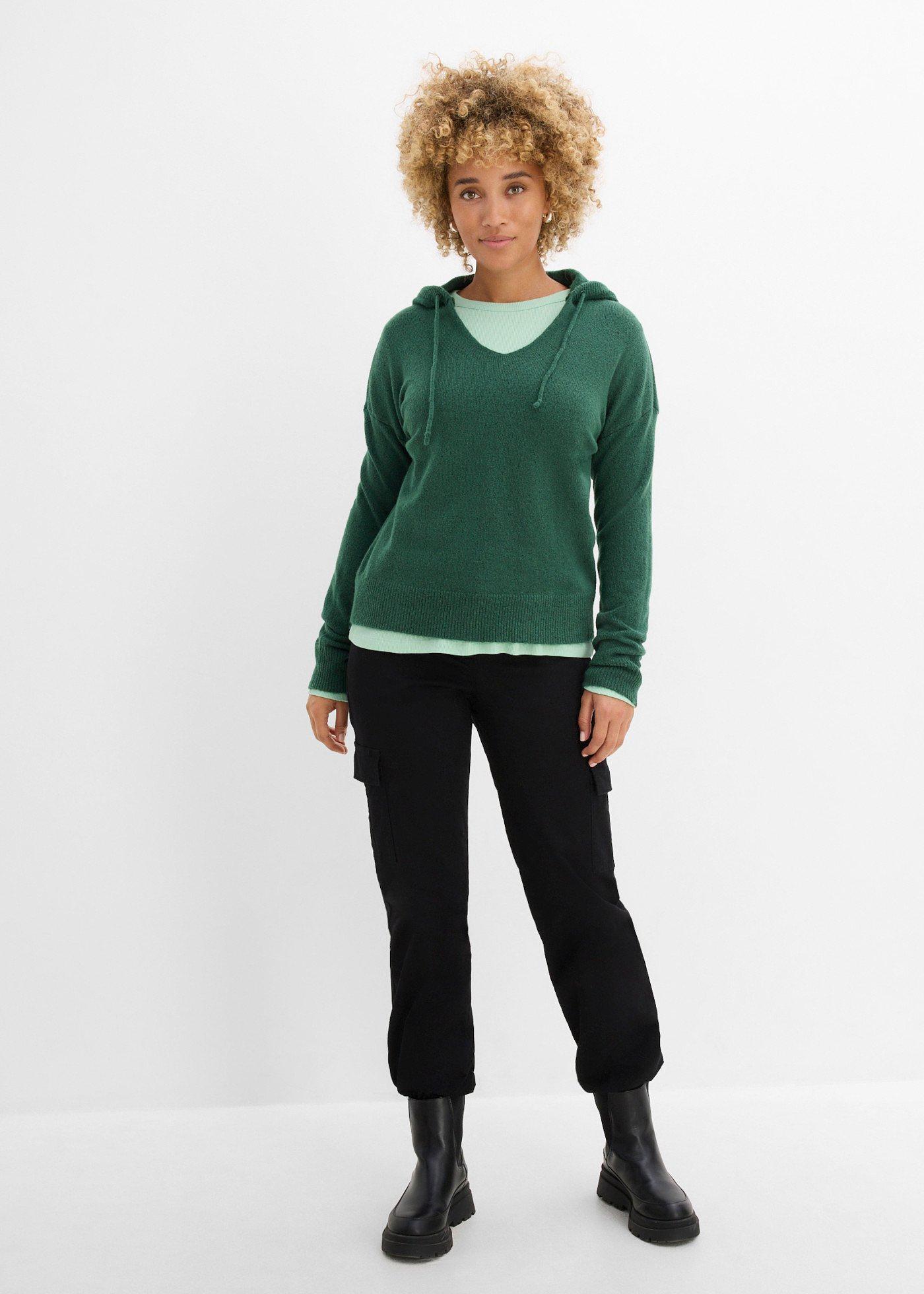 Sweter z dekoltem w serek i kapturem - Bonprix