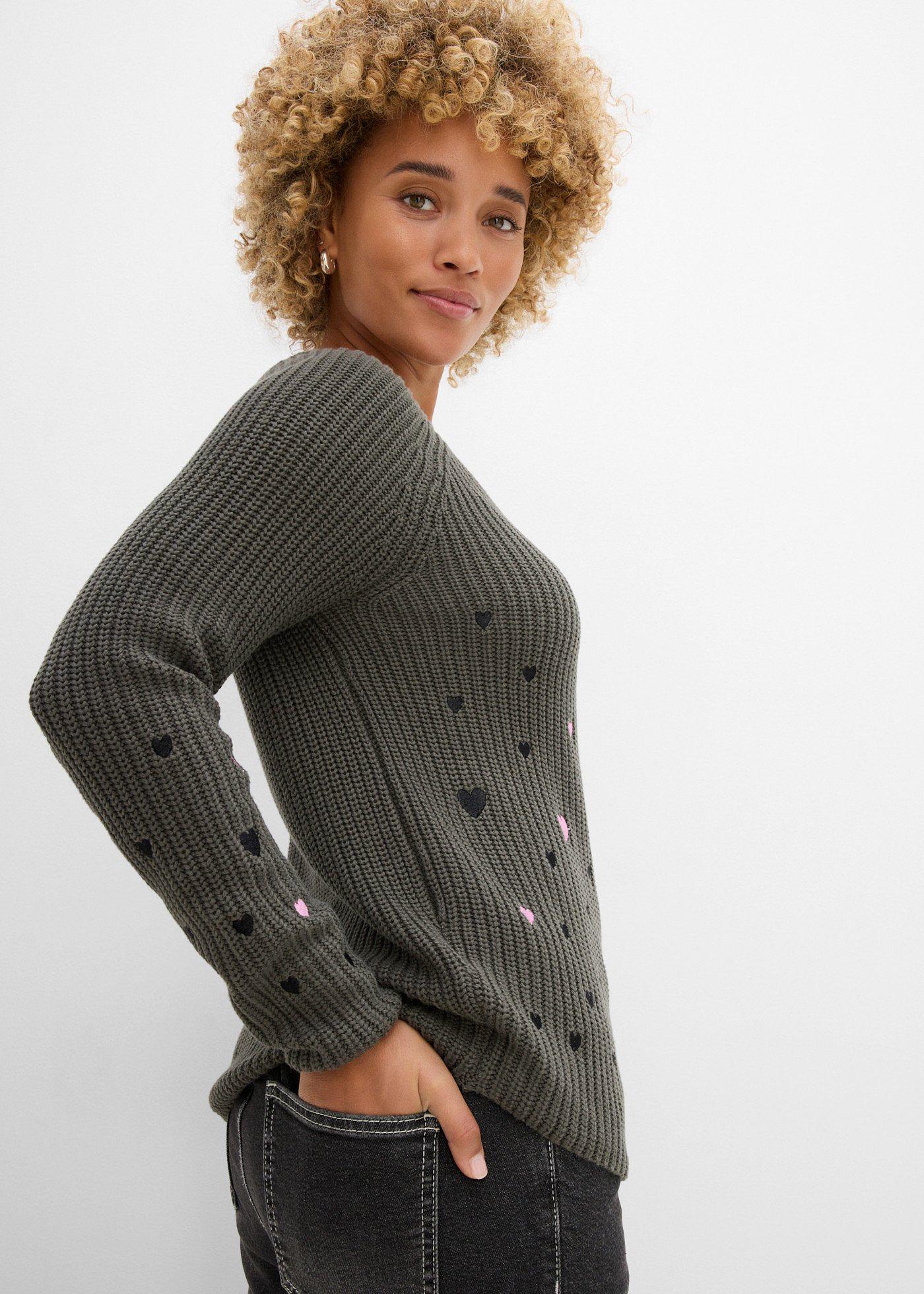 Sweter z haftem - Bonprix