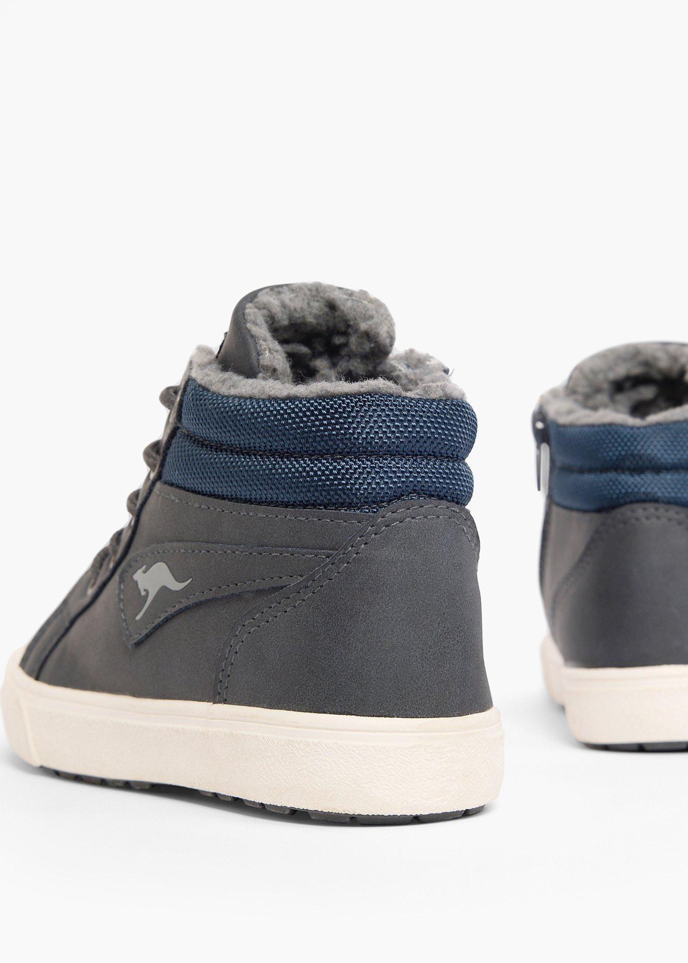 Ocieplane wysokie sneakersy marki Kangaroos - Bonprix