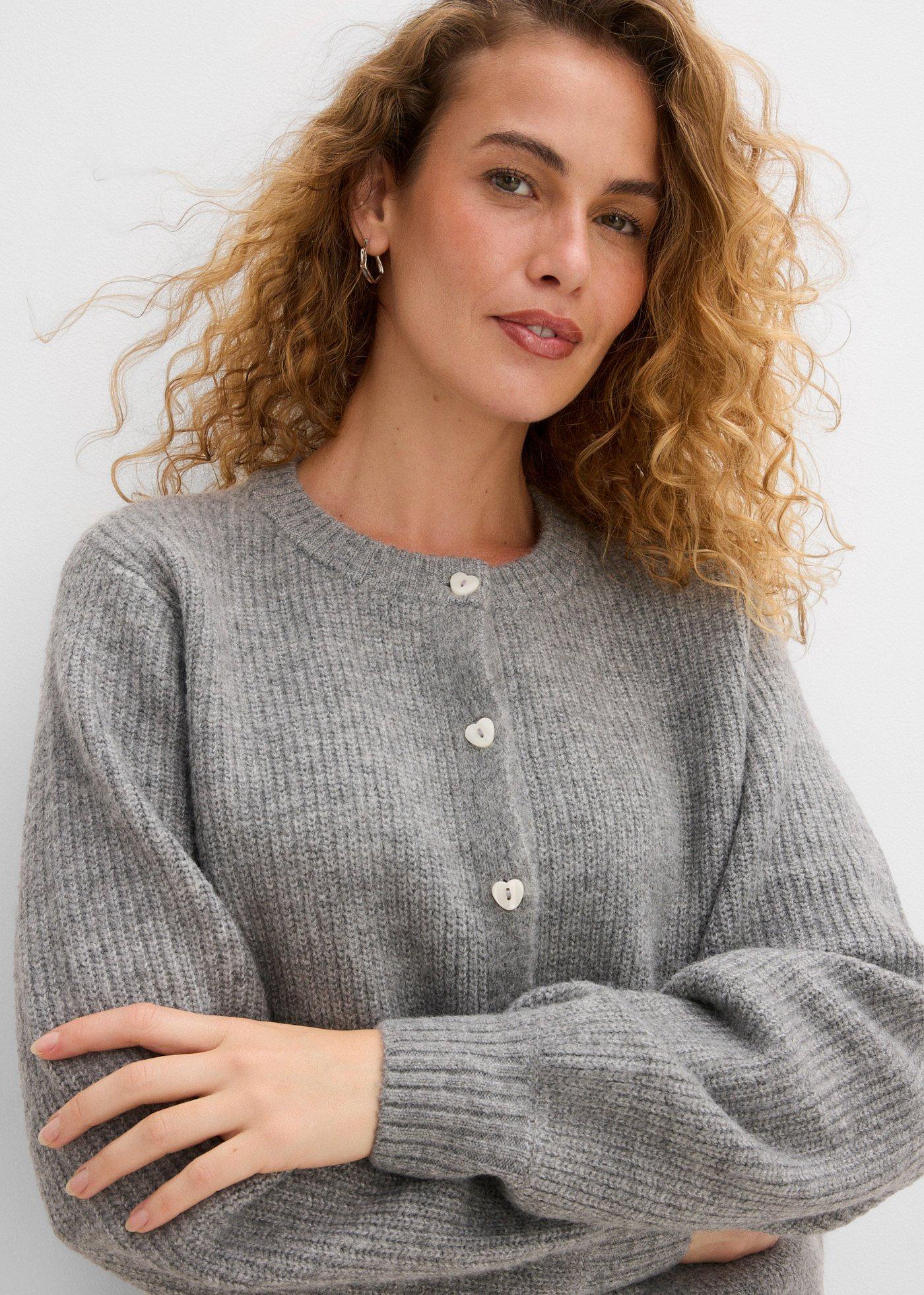 Sweter rozpinany z guzikami w kształcie serca - Bonprix