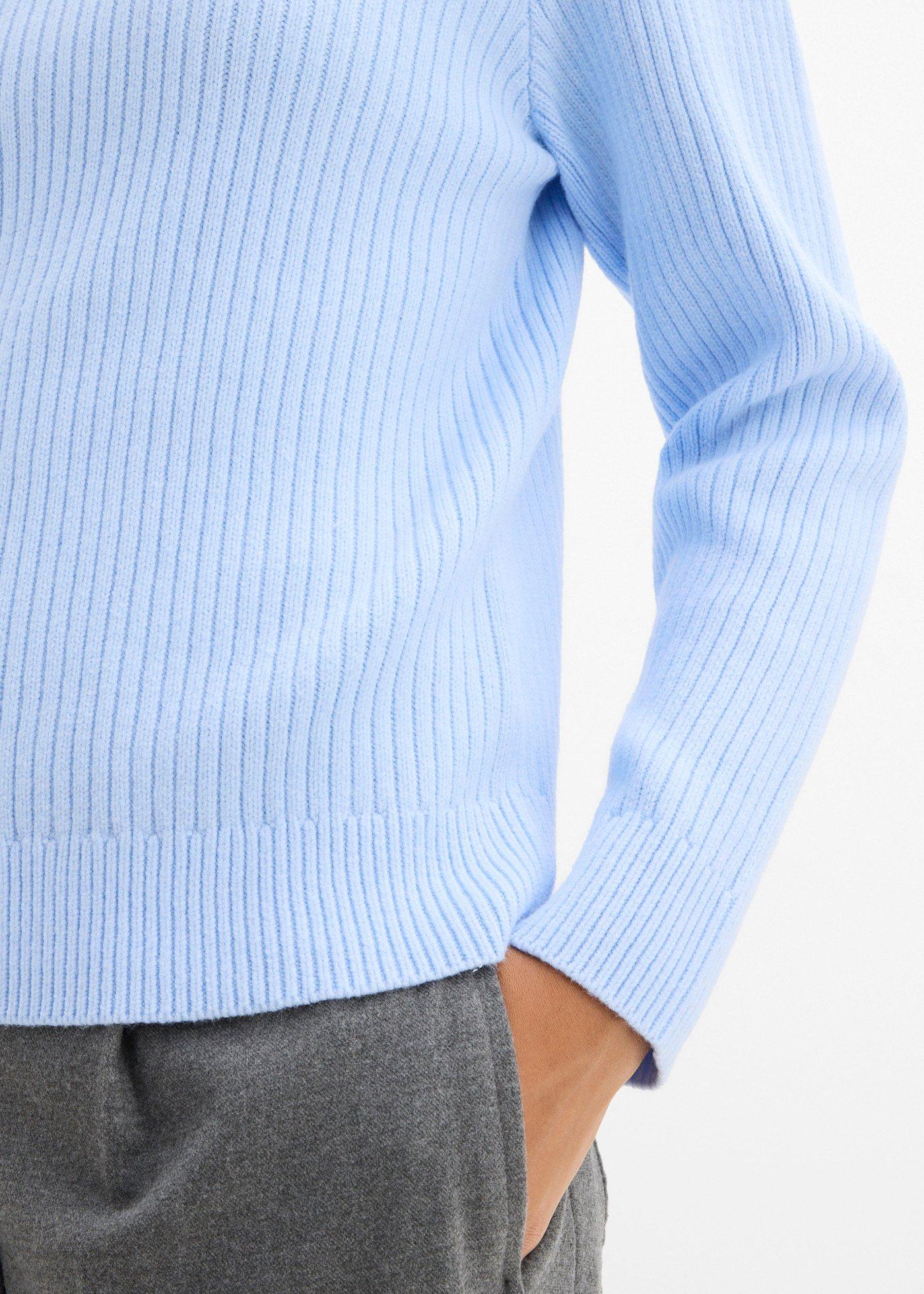 Gruby sweter ze stójką i ozdobnym szalikiem - Bonprix