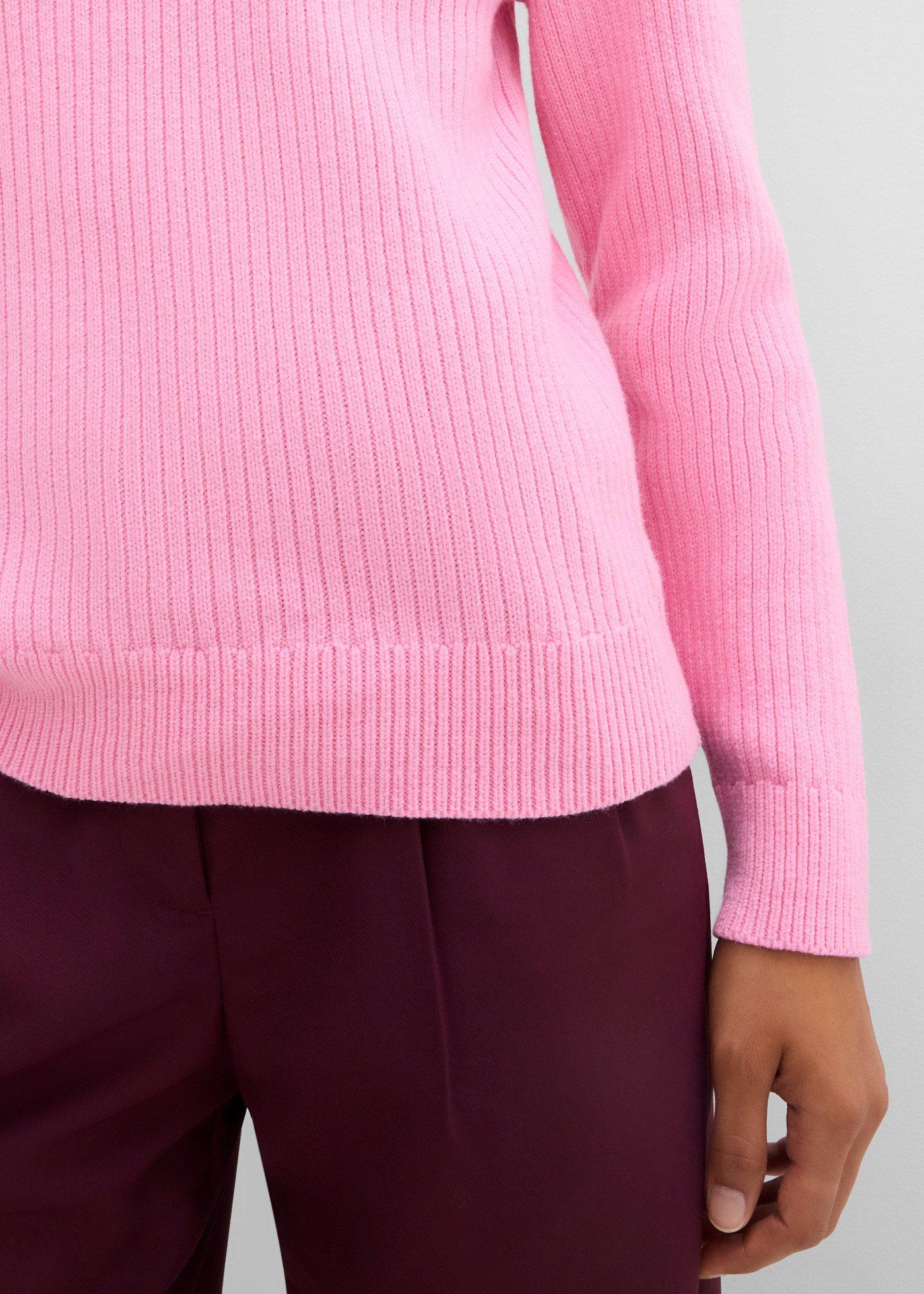 Gruby sweter ze stójką i ozdobnym szalikiem - Bonprix