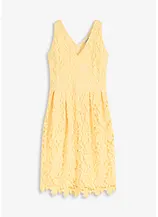 Spitzenkleid mit Häkeleinsatz