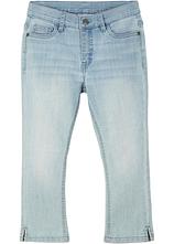 Capri-Jeans Mid Waist in blau von vorne - bonprix