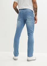Leichte Slim-Fit-Jeans, Straight in blau von hinten - bonprix