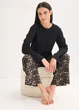 Pyjama mit Rippshirt und weiter Hose