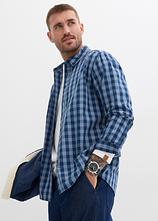 Optional[Langarmhemd aus reiner Bio-Baumwolle in blau von vorne (im Anschnitt) - bonprix]