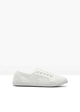 Sneaker mit Spitze in weiß von vorne - bonprix