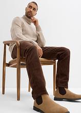 Regular Fit Stretch-Cordhose in gewaschener Optik, Straight in braun im Look (Totalaufnahme) - bonprix