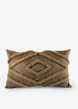 Kissen mit Hoch- Tief Effekt in braun von vorne - bonprix