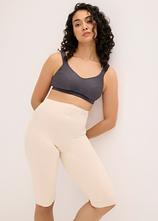 Light Shape Capri aus Baumwolle in beige im Look von vorne (Totalaufnahme) - bonprix