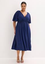 Cocktailkleid mit Spitzen-Applikation in blau von vorne (Totalaufnahme) - bonprix