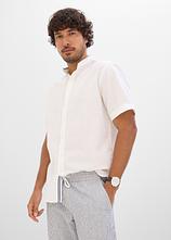 Kurzarmhemd aus reinem Leinen in weiß von vorne (im Anschnitt) - bonprix