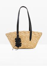 Strohshopper mit  Blumenanhänger in beige von vorne - bonprix