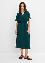 Midikleid aus softem Viskose-Mix in grün von vorne (Totalaufnahme) - bonprix