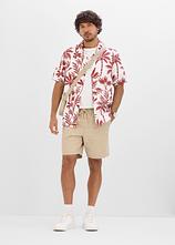Kurzarmhemd aus Bio-Baumwolle in Regular Fit in weiß im Look von vorne (Totalaufnahme) - bonprix
