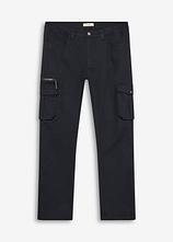 Classic Fit Stretch-Cargohose mit Dehnbund, Straight in schwarz von vorne - bonprix