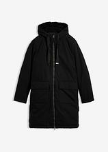 warm wattierter Winterparka mit Teddyfutter in Kapuze in schwarz von vorne - bonprix