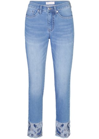 Jeans mit Stickerei in blau von vorne - bpc selection
