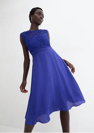 Minikleid mit Spitze in blau von vorne (Totalaufnahme) - bonprix