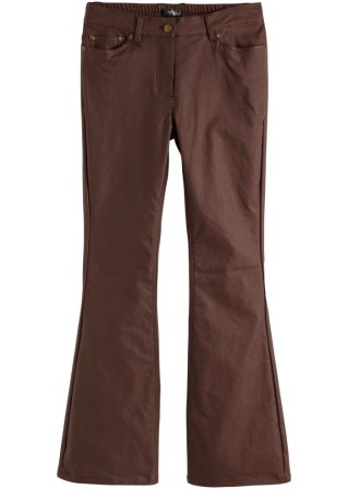 High-Waist-Stretch-Hose mit Beschichtung und Bequembund, Flared in braun von vorne - bpc bonprix collection