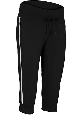 Capri-Hose in schwarz von vorne - bonprix