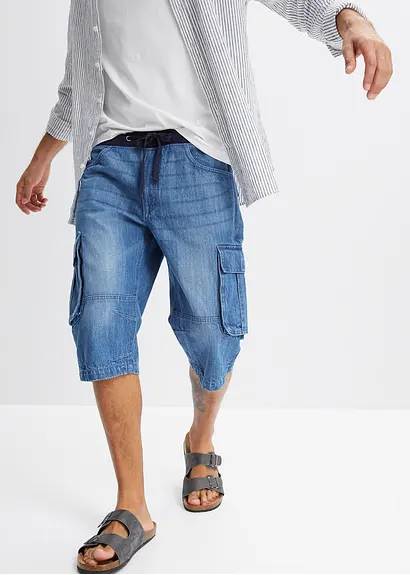 Long-Jeans-Bermuda, Relaxed Fit in blau von vorne - bonprix