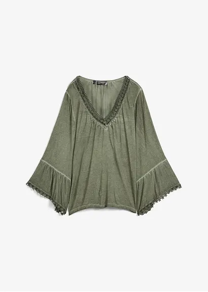Shirt-Tunika mit Spitze in grün von vorne - bonprix