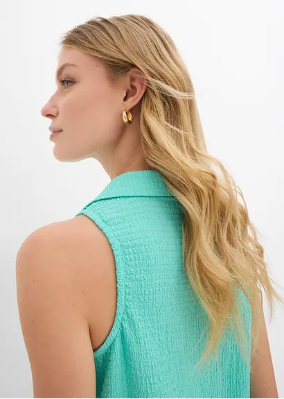 Top aus strukturiertem Crêpe in grün (Detailaufnahme) - bonprix