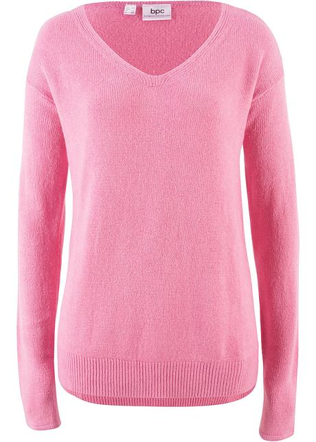 Oversize Pullover mit Schlitz Oversize Pullover mit Schlitz