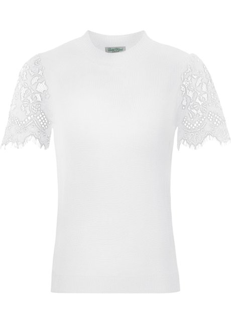 Strickshirt mit Spitzenärmeln  in weiß von vorne - BODYFLIRT boutique