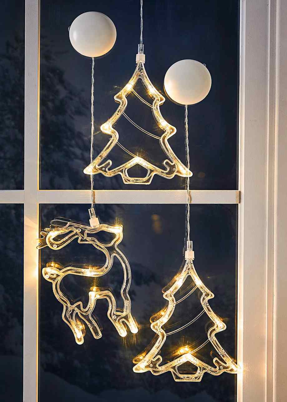 Vielseitig einsetzbar ist diese LEDFensterdeko "Elch & Tannenbaum", 3