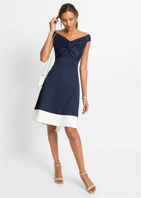 Carmen-Kleid mit Knotendetail in blau im Look von vorne (Totalaufnahme) - bonprix