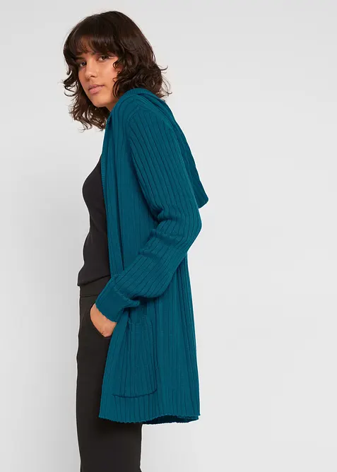 Strickjacke mit Kapuze in petrol von vorne (im Anschnitt) - bonprix