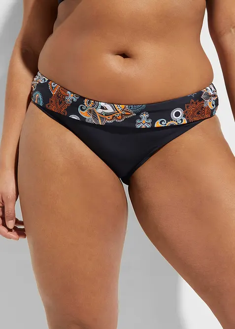 Bikinihose in schwarz von vorne - bonprix