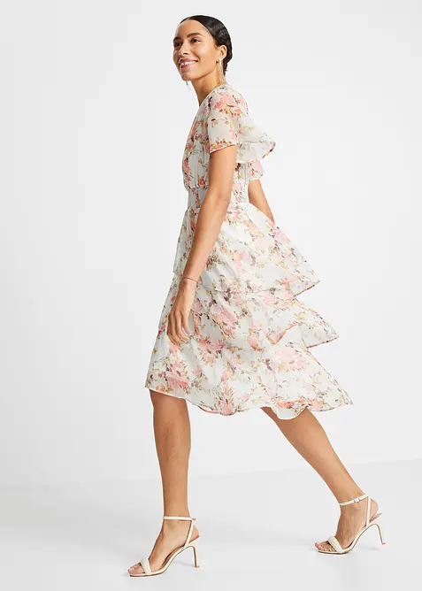 Chiffonkleid mit Volants in weiß im Look von vorne (Totalaufnahme) - bonprix