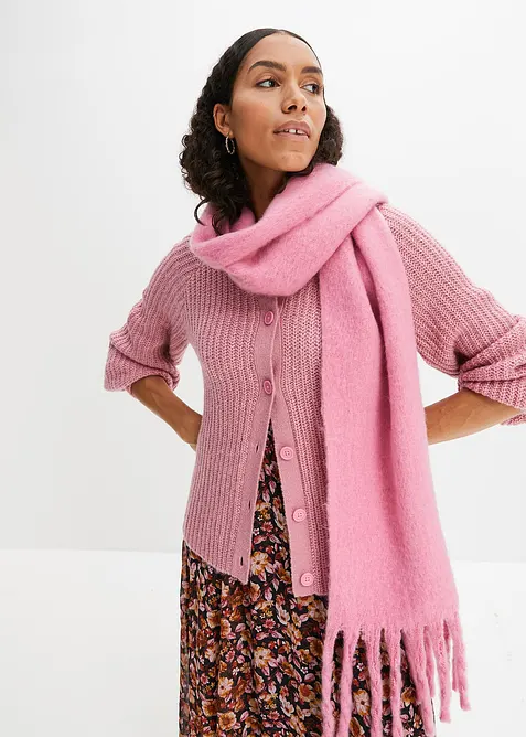 Grobstrickjacke mit Raglanärmeln in rosa von vorne (im Anschnitt) - bonprix