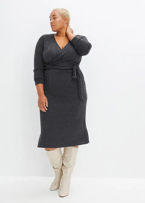 Midi-Strickkleid in grau von vorne (Totalaufnahme) - bonprix